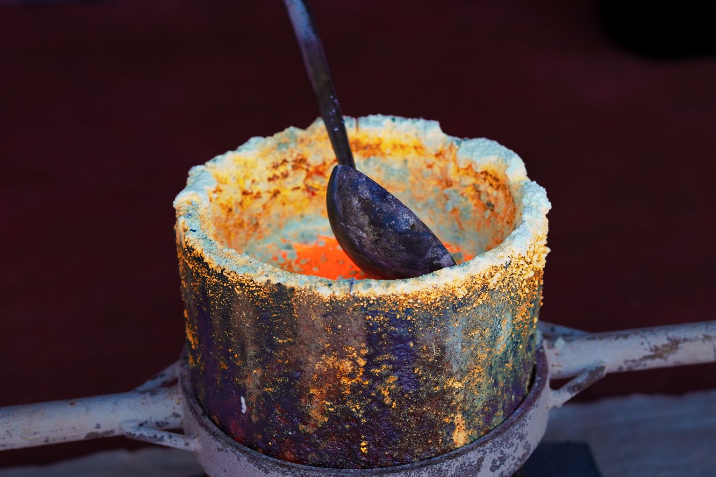 Fire Assay 101: How Litharge-Based Flux Determines Gold Grade