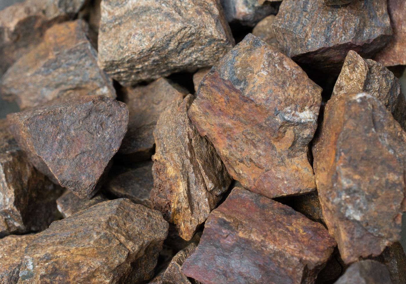 Sodium Sulfide as a Sulfidizer: Reactivating Oxidized Sulfide Minerals